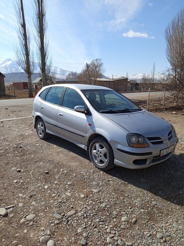 Nissan: Nissan Almera Tino: 2001 г., 1.8 л, Механика, Бензин