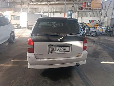 Mitsubishi: Mitsubishi Chariot: 1998 г., 2.4 л, Автомат, Бензин, Минивэн — 5