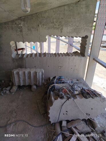 Beton işləri: Səssiz tozsuz səliqəli kəsim. Beton katlavan monolit kubik — 27