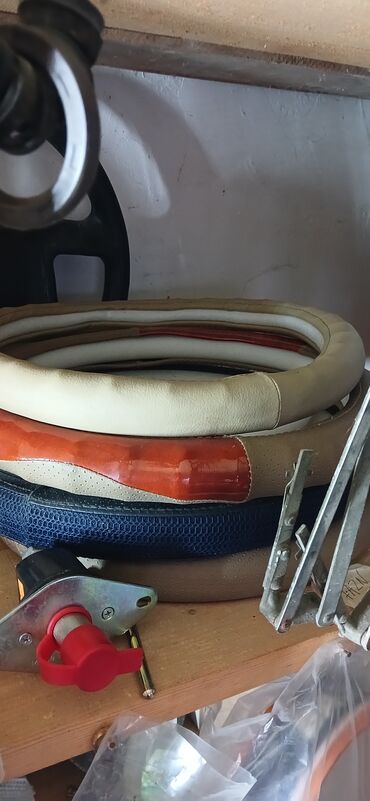 Sükan üzlükləri: Avtomobil sükan aksesuarları və hissələri dəsti - Sükan üzlükləri — 1