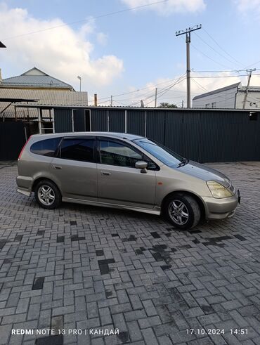 Honda: Honda Stream: 2001 г., 2 л, Типтроник, Бензин, Минивэн