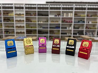 Hədiyyə bağlamaları: Hədiyyə qutusu, rəng - Qızılı — 2