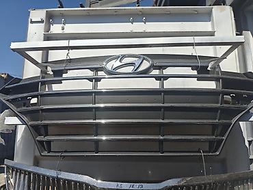Решётка радиатора Hyundai. - Оригинальная передняя решётка радиатора at lalafo.kg Решётка радиатора Hyundai. - Оригинальная передняя решётка радиатора