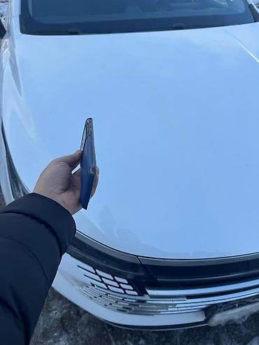 Vertu: Vertu Signature Touch, rəng - Mavi, İki sim kartlı — 7