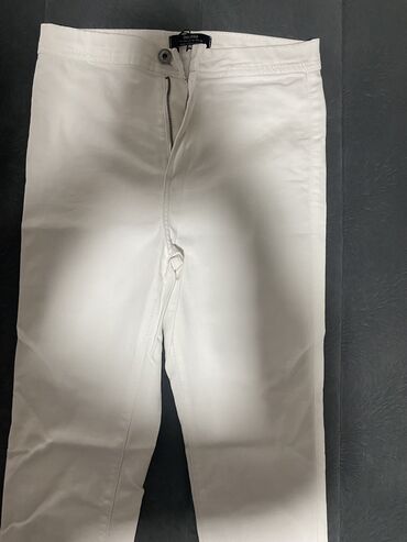 Pantalone: M (EU 38)