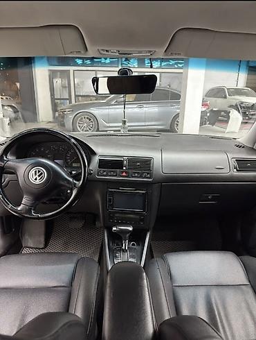 audi 4: Volkswagen Golf: 2002 г., 2 л, Автомат, Газ, Хэтчбэк — 5