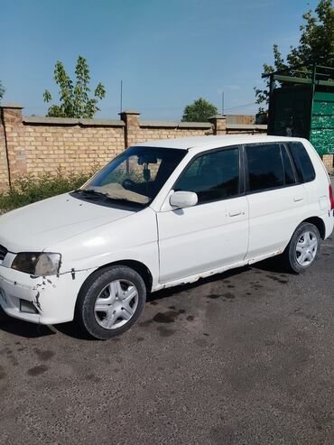 срочна сатылат машина: Mazda Demio: 2002 г., 1.3 л, Автомат, Бензин, Хетчбек