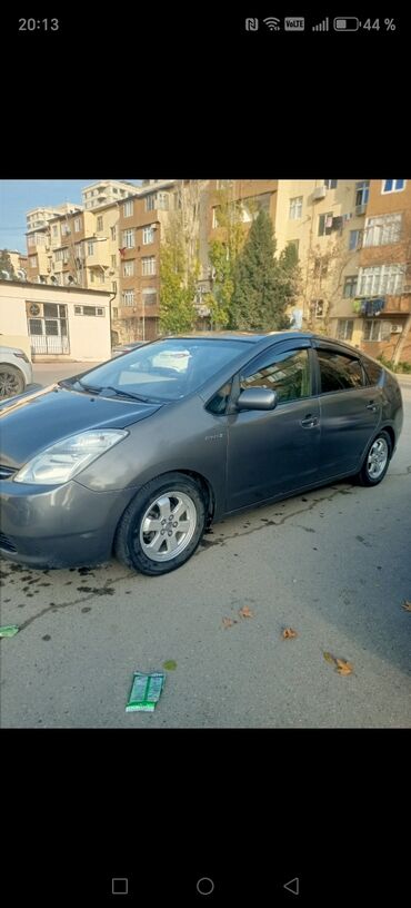 prius arenda depozitsiz: Toyota Prius: 1.5 л | 2008 г. Седан