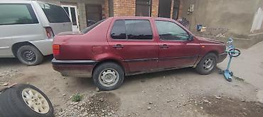 cd 70: Volkswagen Vento: 1996 г., Механика, Бензин, Седан — 2