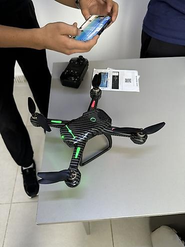 dji mavic 4: Квадрокоптер в карбоновом корпусе - Корпус и лучи из карбона: лёгкий — 2