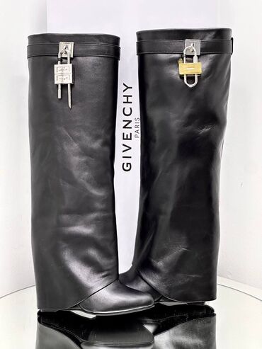 plitke cizme: High boots, 40