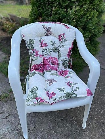 Jastuci: 🌸 Podmetači za stolice od mlevenog sunđera 🌸 ✔️ Debljina 6–7 cm – — 1