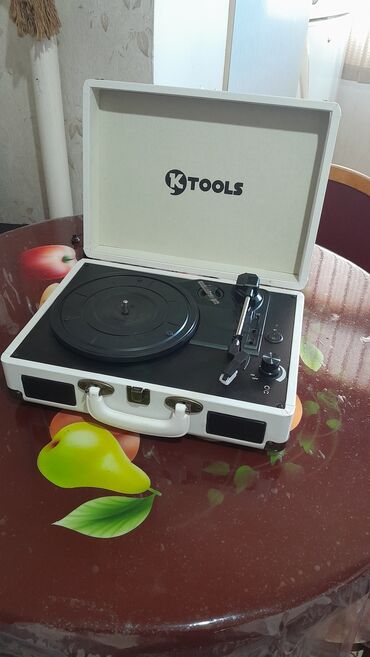 gramofon satışı: KTOOLS Nostalgie K344 portativ vinil pleyer İSHLƏMİR. Zapcaşt kimi