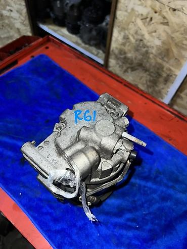 Компрессоры для авто: Компрессор Б/у, Оригинал — 28