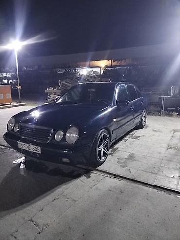 мерседес 190 кабан: Mercedes-Benz E-Class W210 sedan tünd göy rəng - Mühərrik: dizel 2.2 — 3
