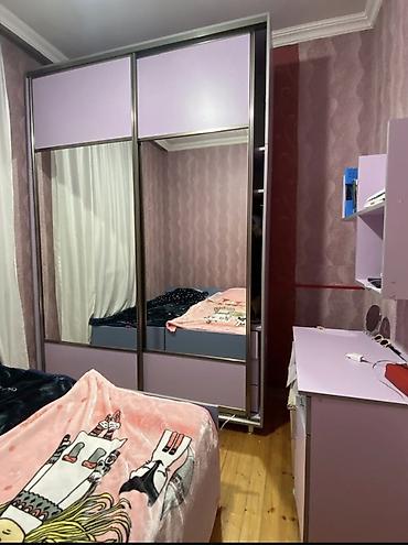 продажа зеркал: 3 комнаты, 100 м², Средний ремонт — 5