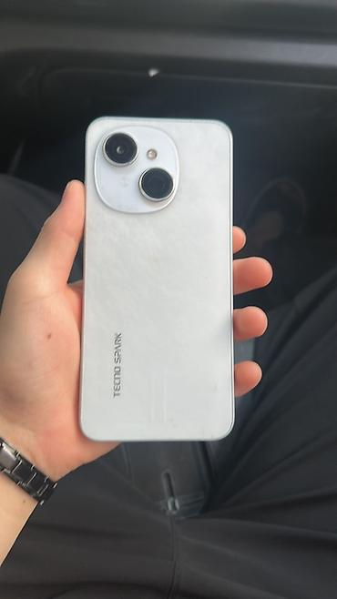 iphone 17 pro mac: TECNO SPARK Go 1 (модель TECNO KL4) Ключевые характеристики: - Экран — 1