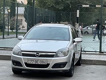 Hummer: Opel Astra: 1.3 л | 2006 г. 374500 км Универсал