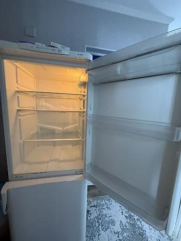 deepcool matrex: Холодильник Indesit, двухкамерный, белый. Основные характеристики: - — 3