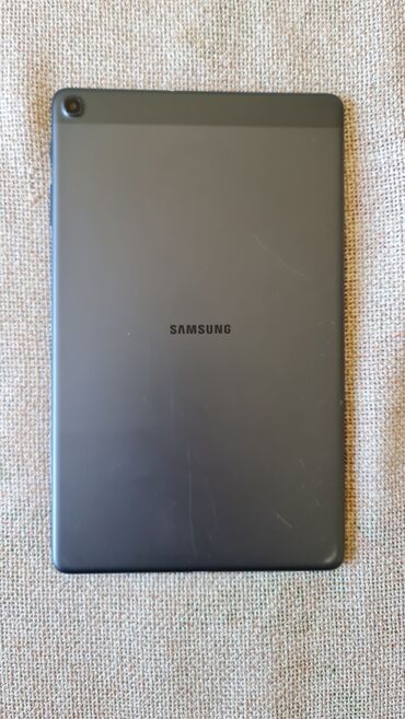 Tableti: Tablet kao nov nema mane, ima masku I blutut tastaturu,veliki 10 inca — 19