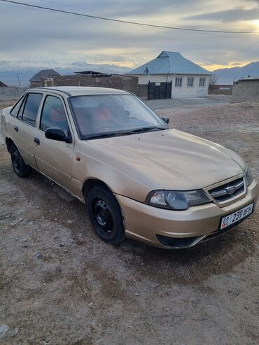 Daewoo: Daewoo Nexia: 2011 г., 1.6 л, Механика, Бензин, Седан