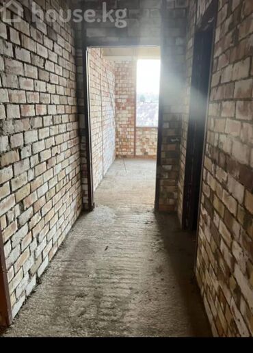 недостроенные дома в бишкеке: 1 комната, 45 м², Элитка, 5 этаж, ПСО (под самоотделку)