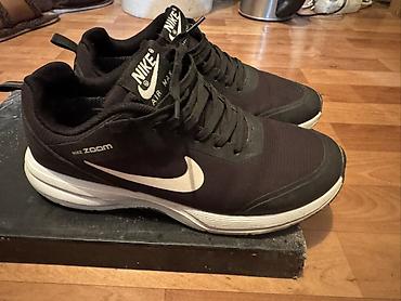 кеды летние: Мужские кроссовки, 42, Nike, Б/у, цвет - Черный — 1