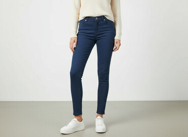 jeans 32 in eu: Jeans for women, size M
