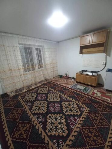 агенство кыргыз недвижимость: 15 м², 1 комната, Утепленный, Забор, огорожен