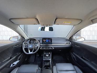 song plus: BYD E2: 2022 г., Автомат, Электромобиль, Кроссовер — 6