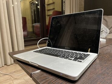 Ноутбуки: Ноутбук, Apple, 4 ГБ ОЗУ, Intel Core i5, Для несложных задач
