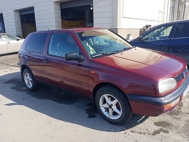 машины гольф: Volkswagen Golf: 1993 г., 1.8 л, Механика, Бензин