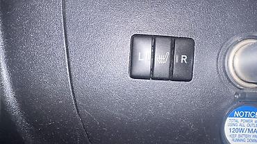Toyota: Toyota Prius: 2012 г., 1.8 л, Вариатор, Гибрид, Хэтчбэк — 11