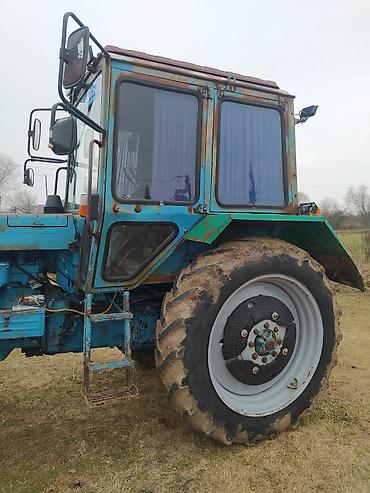 Traktorlar: Minsk Traktor Zavodunun Belarus seriyasından dördçəkən traktor — 6