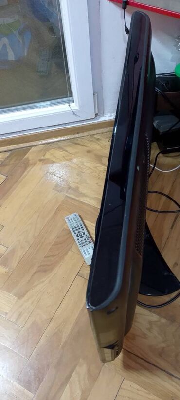Televizori: Tv lcd LG 32 inca ili 82 dijagonala ekrana sa daljinskim upravljcem — 11