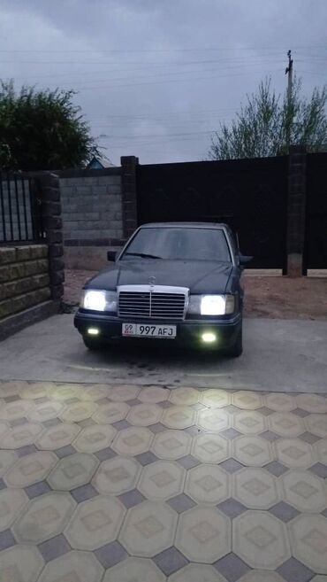 запчасти на мерседес 123: Mercedes-Benz W124: 1990 г., 2.3 л, Автомат, Бензин, Седан