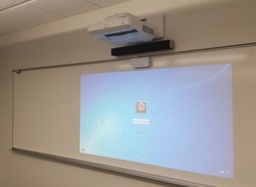 экран для проектора: Установка проектора и экрана