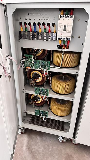 argb controller: Стабилизатор напряжения, Трехфазные — 5