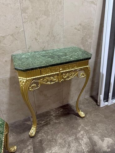 Komodlar: Güzgülü — 2