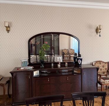 Qonaq otağı dəstləri: İşlənmiş, İtaliya — 6