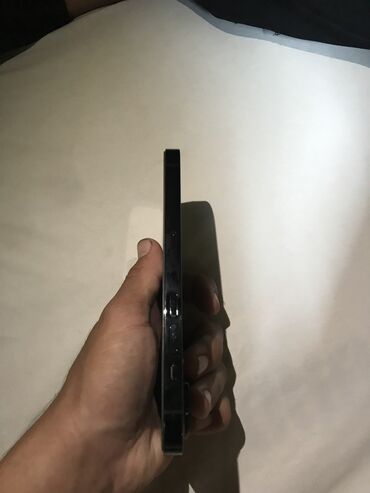 айфон 14 телефон: IPhone 14 Pro, Колдонулган, 256 ГБ, Кара, Заряддоочу түзүлүш, Коргоочу айнек, Каптама, 81 %