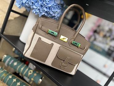 prada çanta: İki rəngli qadın əl çantası – strukturlaşdırılmış dizayn, qəhvəyi və — 1