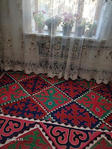 Шырдаки: Традиционное казахское лоскутное покрывало (сырмак/құрақ көрпе) с — 4