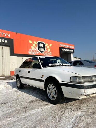 Mazda: Mazda 626: 1989 г., 2 л, Механика, Бензин, Седан