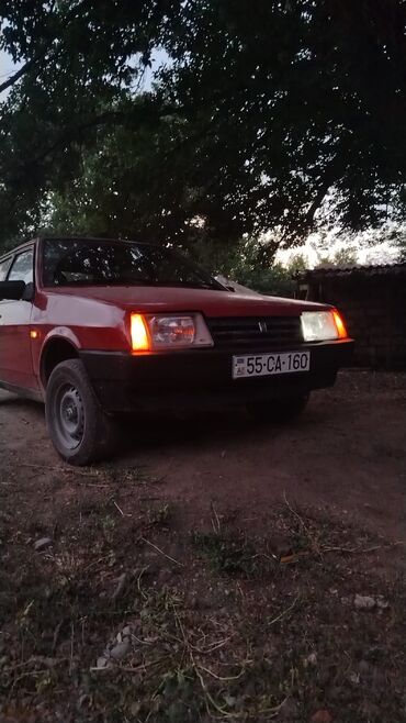 VAZ (LADA): VAZ 2109 (Samara) – qırmızı rəngli, 5 qapılı hetçbek. Xüsusiyyətlər -da lalafo.az — 7 VAZ (LADA): VAZ 2109 (Samara) – qırmızı rəngli, 5 qapılı hetçbek. Xüsusiyyətlər — 7