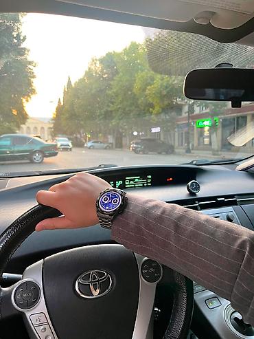 07 2012: Toyota Prius: 1.8 l | 2012 il Hetçbek — 8
