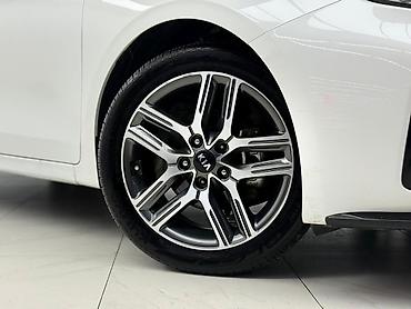 Kia: Kia K3: 2019 г., 1.6 л, Вариатор, Бензин, Седан — 6