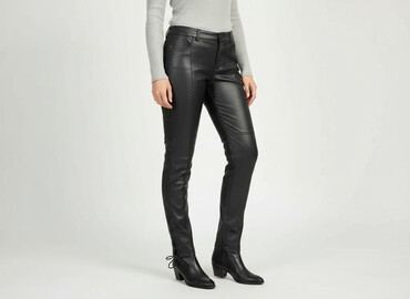 kurtki skorzane spodenki: Medicine, Women`s trousers, size M