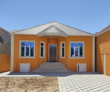 Həyət Evləri və villaların satışı: 80 kv. m, 3 otaqlı, Yeni təmirli, Mebelsiz