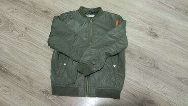 Jakne, kaputi i prsluci: H&M jakna za jesen,očuvana,bez oštećenja